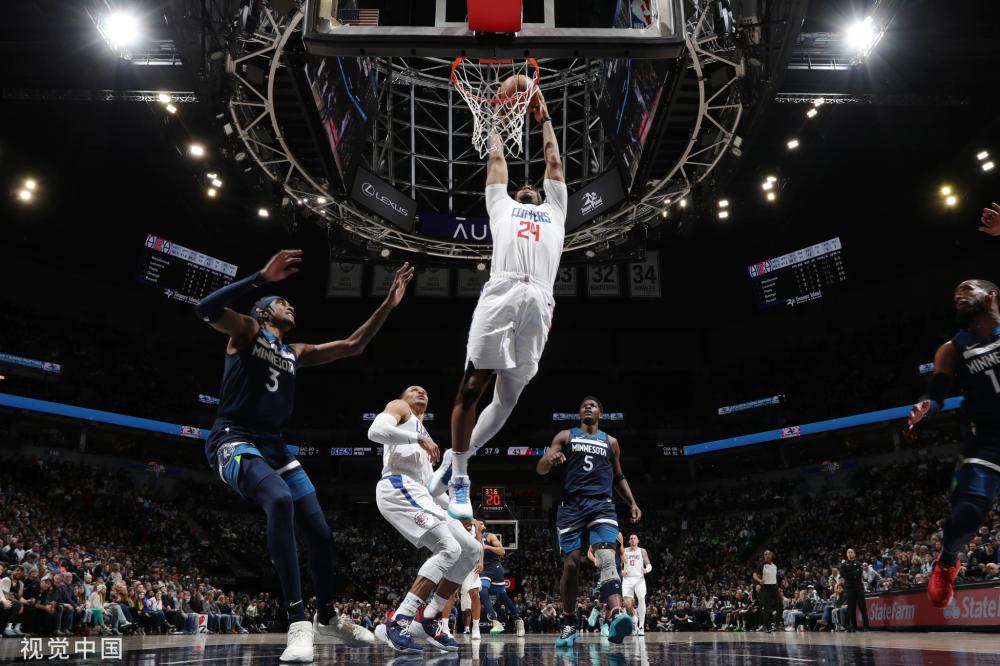 让他们在比 让他们在比