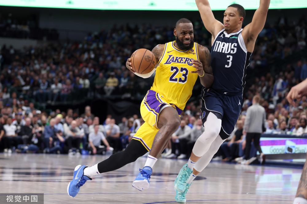 业赛场的成 业赛场的成