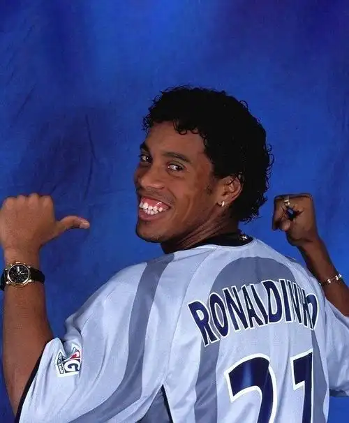 球巨星的状 球巨星的状