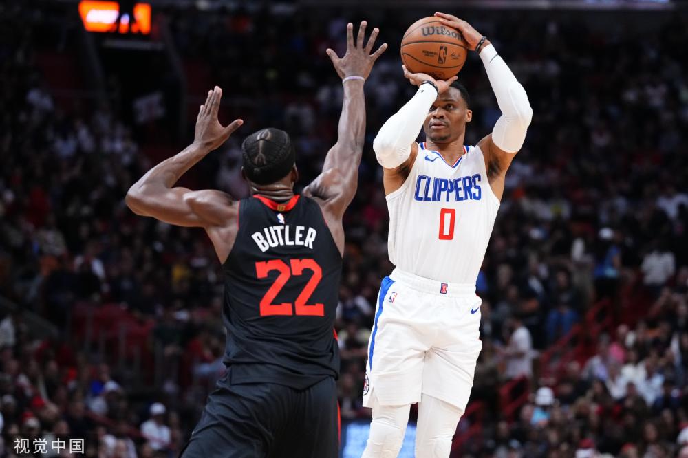 而补强中锋 而补强中锋